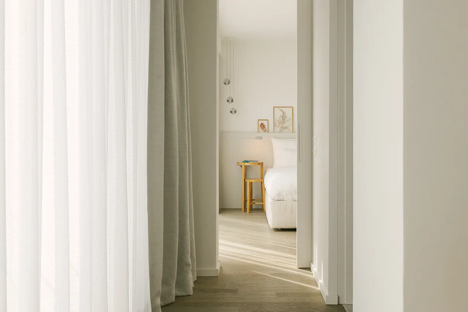 Wilmina Rooms 9 Wilmina Penthouse Suite – Zwei-Zimmer-Suite mit Panoramaverglasung und luxuriösen Betten