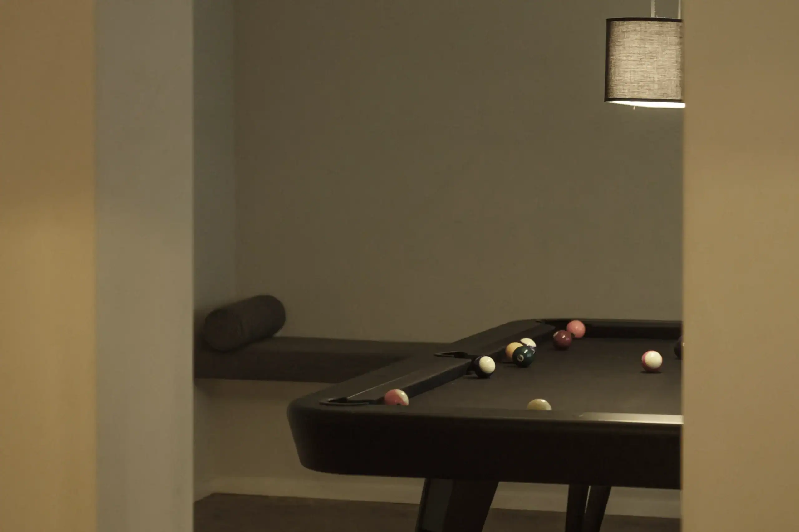 Wilmina Hotel 3 Billiard room